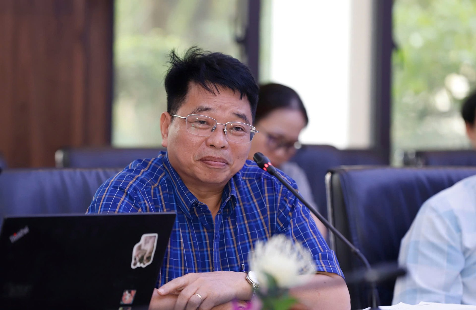 Nhập chú thích ảnh