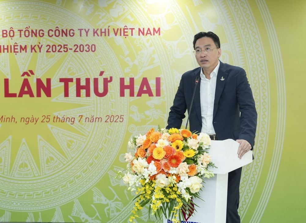 Đồng chí Bí thư Đảng ủy, Chủ tịch HĐQT PV GAS - Nguyễn Thanh Bình phát biểu khai mạc Hội nghị. Ảnh: PV GAS. Đồng chí Bí thư Đảng ủy, Chủ tịch HĐQT PV GAS - Nguyễn Thanh Bình phát biểu khai mạc Hội nghị. Ảnh: PV GAS.