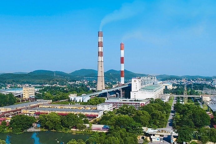 Các nhà máy nhiệt điện sẽ tham gia trao đổi hạn ngạch trong giai đoạn thí điểm thị trường carbon. Ảnh: Trung Nguyên. 