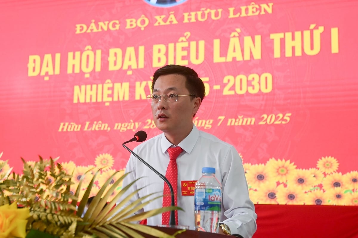 Phó Bí thư Đảng ủy, Chủ tịch UBND xã Hữu Liên Nguyễn Quang Hòa chia sẻ về chủ trương phát triển kinh tế du lịch của xã trong thời gian tới. Ảnh: Tùng Đinh. Phó Bí thư Đảng ủy, Chủ tịch UBND xã Hữu Liên Nguyễn Quang Hòa chia sẻ về chủ trương phát triển kinh tế du lịch của xã trong thời gian tới. Ảnh: Tùng Đinh.