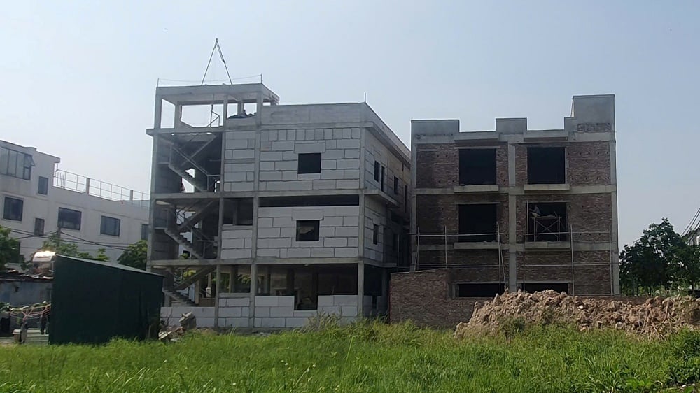 TP. Hà Nội phải điều chỉnh quyết định giao đất do số liệu không khớp vì 4.000 m2 vẫn chưa giải phóng mặt bằng xong. Ảnh: QD. TP. Hà Nội phải điều chỉnh quyết định giao đất do số liệu không khớp vì 4.000 m2 vẫn chưa giải phóng mặt bằng xong. Ảnh: QD.