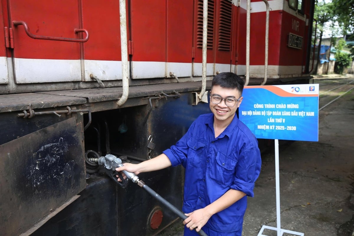Petrolmex là cơ sở pha chế nhiên liệu sinh học điêzen B5 đầu tiên tại Việt Nam. Ảnh: Petrolimex.