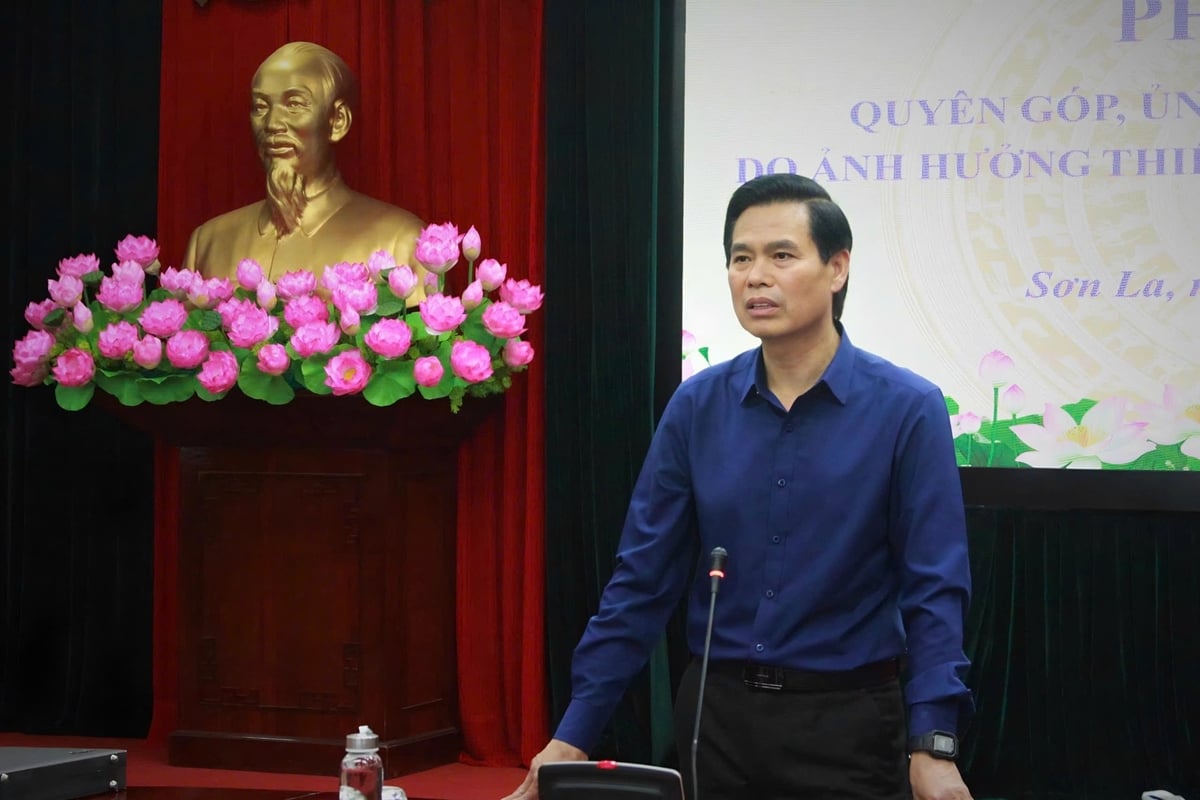 Bí thư Tỉnh ủy Sơn La Hoàng Quốc Khánh yêu cầu các cấp, ngành tiếp tục tập trung tìm kiếm người mất tích, triển khai các giải pháp khắc phục hậu quả thiên tai. Ảnh: Nguyễn Nga. Bí thư Tỉnh ủy Sơn La Hoàng Quốc Khánh yêu cầu các cấp, ngành tiếp tục tập trung tìm kiếm người mất tích, triển khai các giải pháp khắc phục hậu quả thiên tai. Ảnh: Nguyễn Nga.