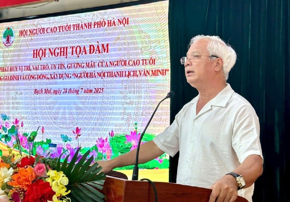 Chủ tịch Hội Người cao tuổi thành phố Hà Nội Nguyễn Thế Toàn phát biểu tiếp thu các ý kiến tại Hội nghị. Ảnh: Hoàng Điệp. Chủ tịch Hội Người cao tuổi thành phố Hà Nội Nguyễn Thế Toàn phát biểu tiếp thu các ý kiến tại Hội nghị. Ảnh: Hoàng Điệp.