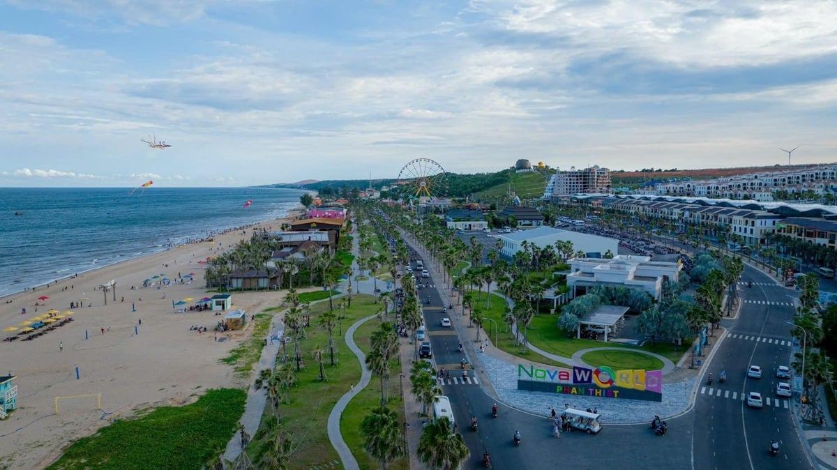 Con đường ven biển NovaWorld Phan Thiet sẽ mang trải nghiệm độc đáo cho các vận động viên. Ảnh: Duy Vương. Con đường ven biển NovaWorld Phan Thiet sẽ mang trải nghiệm độc đáo cho các vận động viên. Ảnh: Duy Vương.