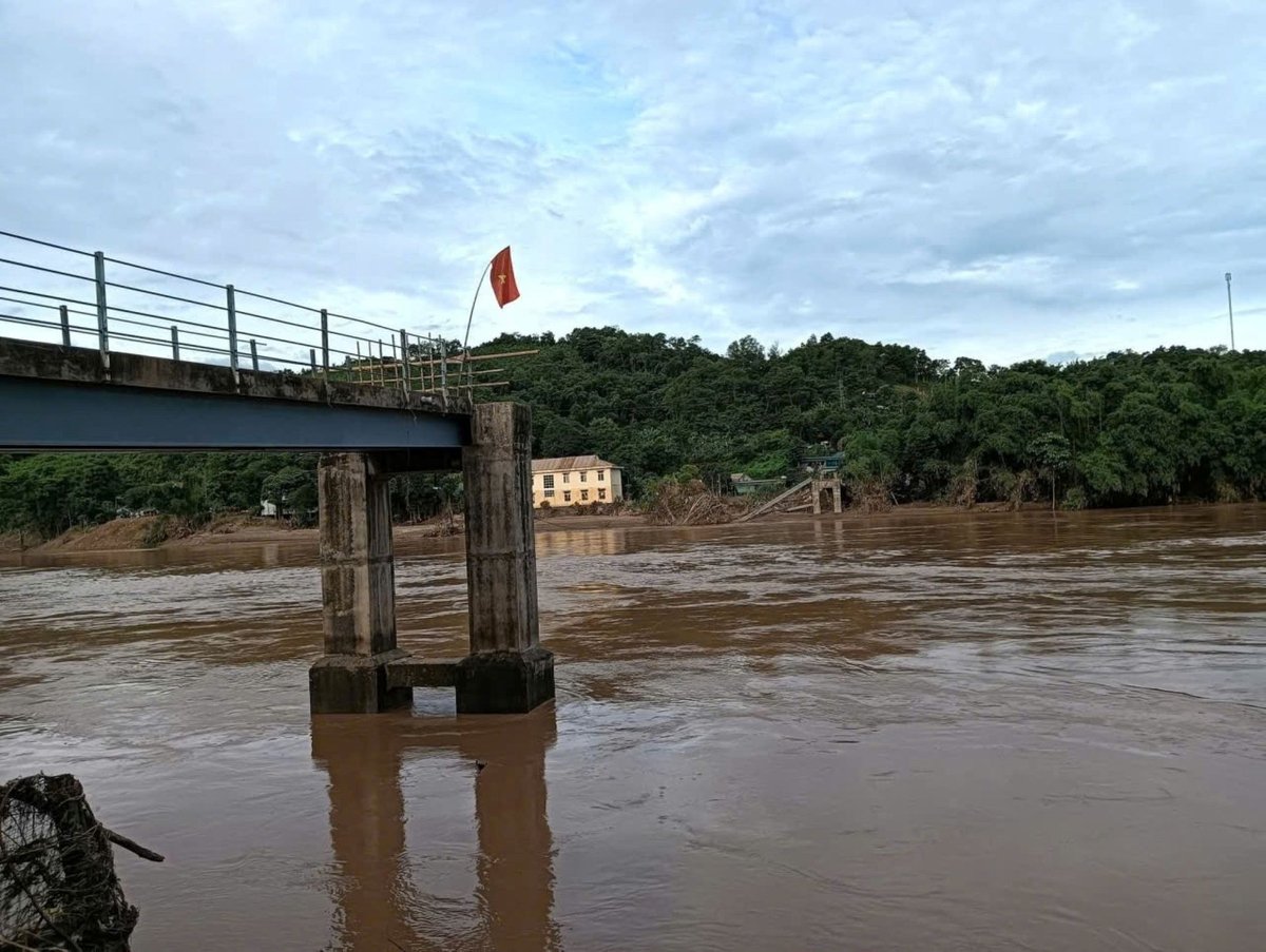 Hạ tầng bị phá hủy nghiêm trọng. Ảnh: Phạm Tuân. Hạ tầng bị phá hủy nghiêm trọng. Ảnh: Phạm Tuân.