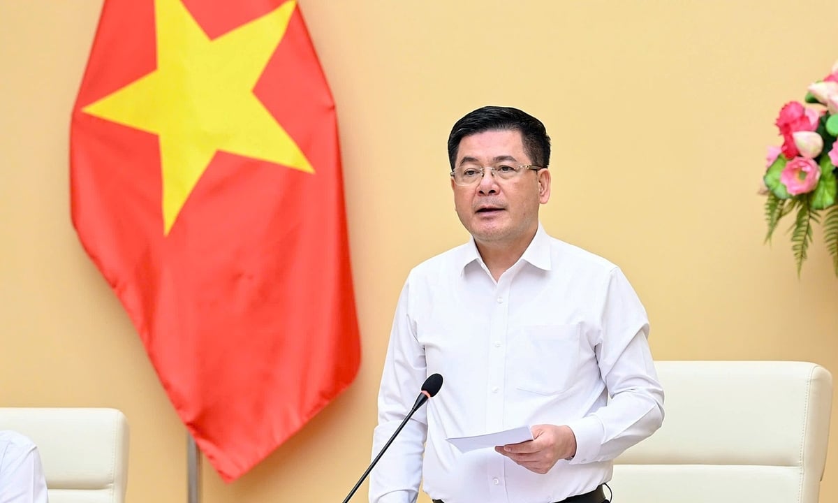 Bộ trưởng Nguyễn Hồng Diên: 'Chức năng, nhiệm vụ của phòng kinh tế hạ tầng cấp xã hiện rất lớn'. Ảnh: MOIT. Bộ trưởng Nguyễn Hồng Diên: 'Chức năng, nhiệm vụ của phòng kinh tế hạ tầng cấp xã hiện rất lớn'. Ảnh: MOIT.