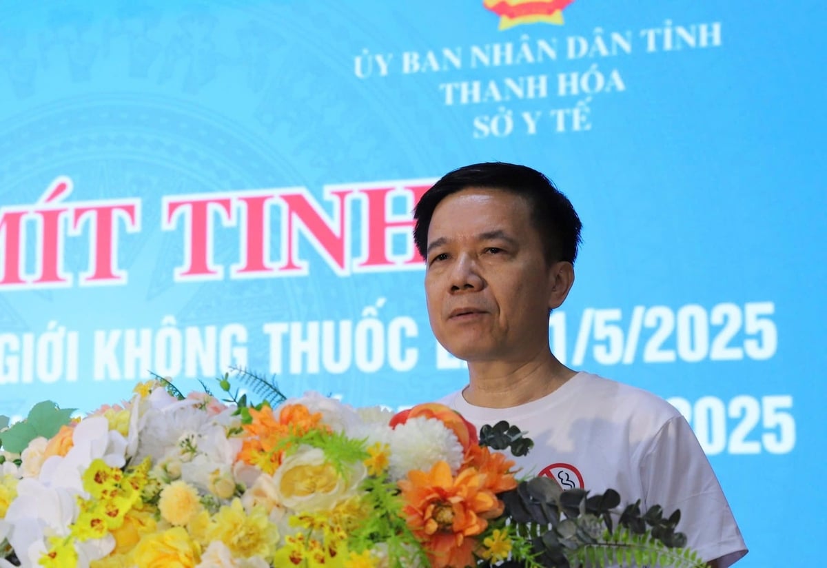 Tiến sĩ Đỗ Thái Hòa phát biểu tại lễ mít tinh hưởng ứng Ngày Thế giới không thuốc lá 31/5/2025. Ảnh: Sở Y tế cung cấp