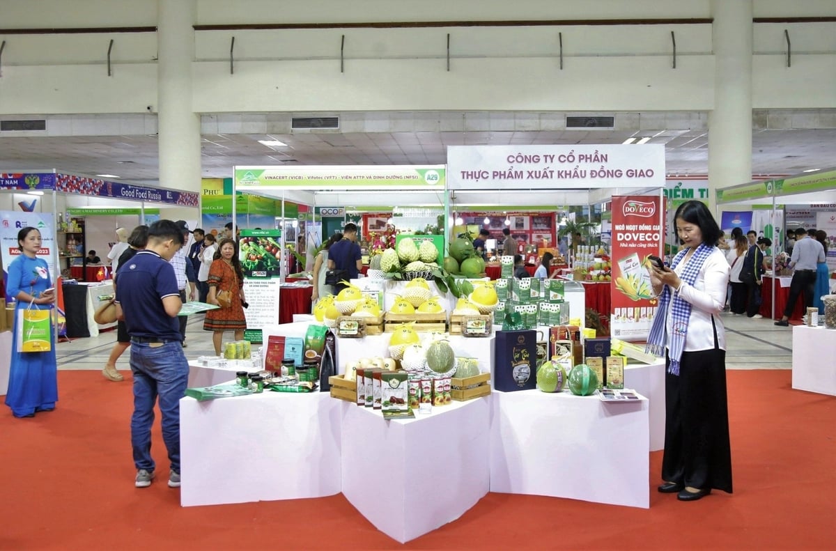Triển lãm ngành Nông nghiệp và Môi trường sẽ có sự tham gia của các sản phẩm OCOP đại diện cho các vùng miền trên cả nước. Ảnh: Đỗ Hương. Triển lãm ngành Nông nghiệp và Môi trường sẽ có sự tham gia của các sản phẩm OCOP đại diện cho các vùng miền trên cả nước. Ảnh: Đỗ Hương.