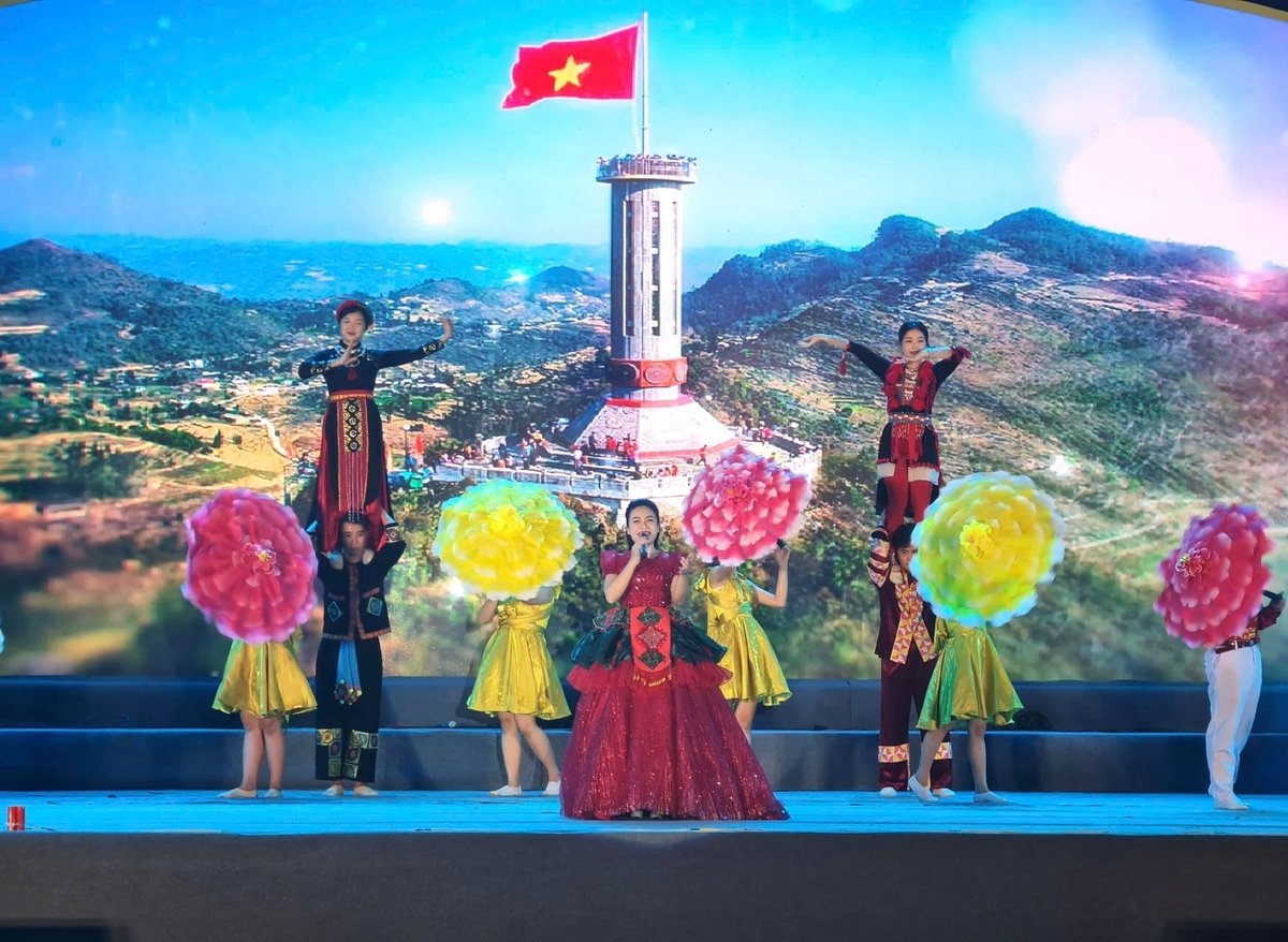 Có 26 đội thi tham gia Hội thi Tuyên truyền lưu động toàn quốc diễn ra tại tỉnh Tuyên Quang. Ảnh: Đào Thanh.