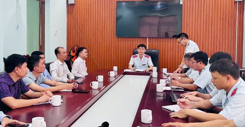 Phó Chánh Thanh tra tỉnh Lâm Đồng, ông Nguyễn Văn Hợp chủ trì buổi công bố quyết định thanh tra đối với dự án đường Đạo Nghĩa - Quảng Khê giai đoạn 2. Ảnh: VH. Phó Chánh Thanh tra tỉnh Lâm Đồng, ông Nguyễn Văn Hợp chủ trì buổi công bố quyết định thanh tra đối với dự án đường Đạo Nghĩa - Quảng Khê giai đoạn 2. Ảnh: VH.