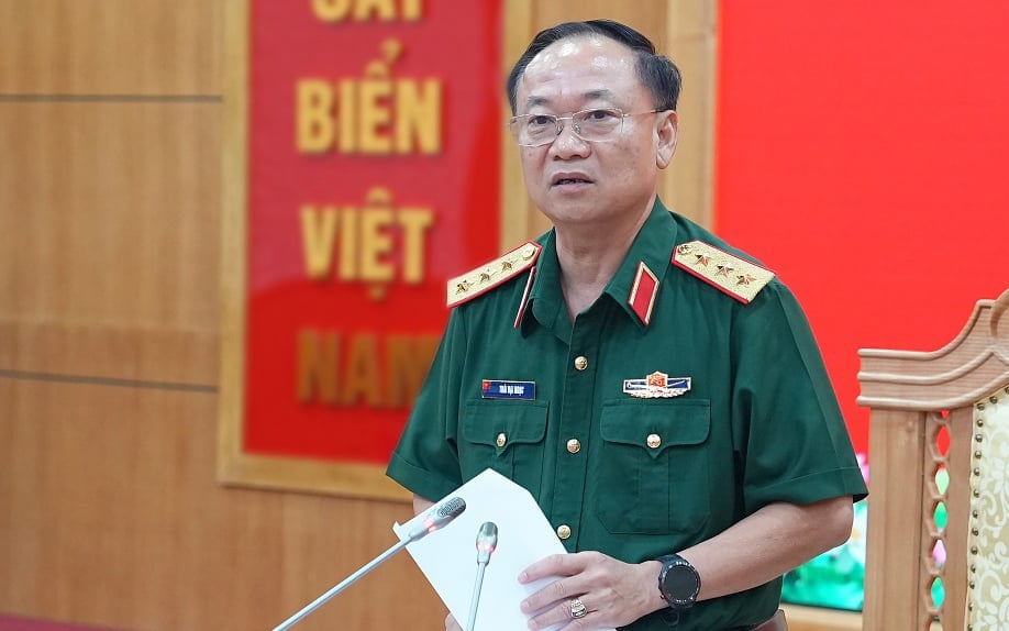 Thượng tướng Thái Đại Ngọc, Phó Tổng Tham mưu trưởng Quân đội nhân dân Việt Nam, Trưởng Ban Chỉ đạo Bộ Quốc phòng về chống khai thác IUU. Ảnh: Đức Định. Thượng tướng Thái Đại Ngọc, Phó Tổng Tham mưu trưởng Quân đội nhân dân Việt Nam, Trưởng Ban Chỉ đạo Bộ Quốc phòng về chống khai thác IUU. Ảnh: Đức Định.