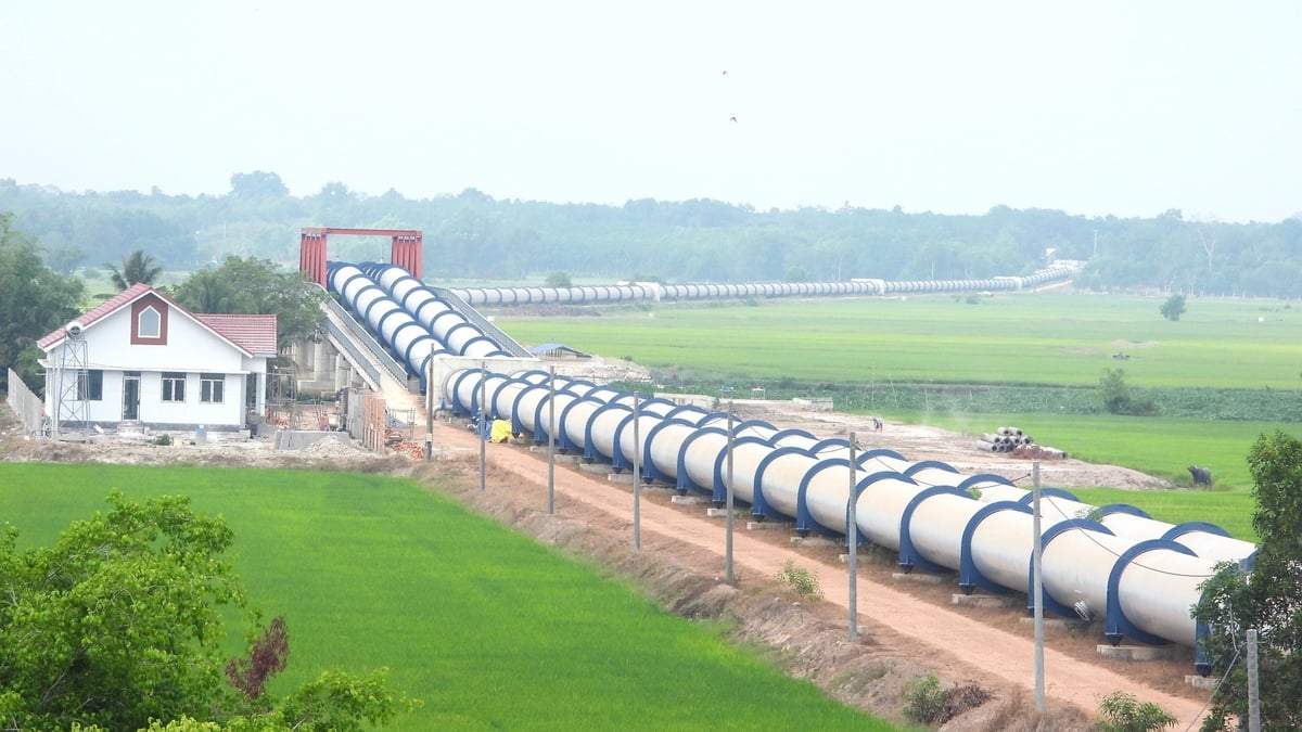 Tây Ninh 'Đồng thuận - Bứt phá - Phát triển bền vững'. Ảnh: Trần Trung. Tây Ninh 'Đồng thuận - Bứt phá - Phát triển bền vững'. Ảnh: Trần Trung.