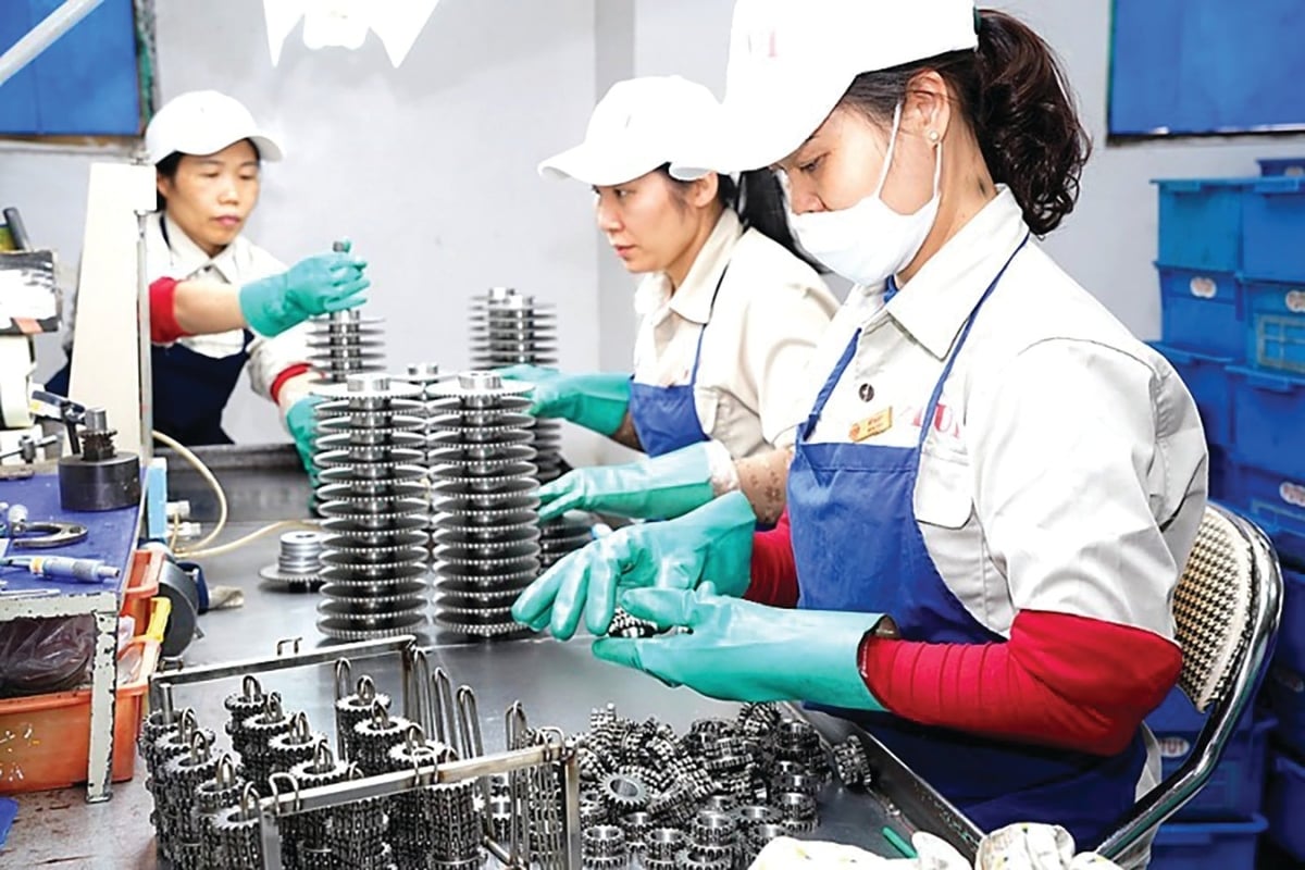 Sản xuất sản phẩm công nghiệp hỗ trợ tại Công ty CP phụ tùng máy số 1. Ảnh: FUTU. Sản xuất sản phẩm công nghiệp hỗ trợ tại Công ty CP phụ tùng máy số 1. Ảnh: FUTU.