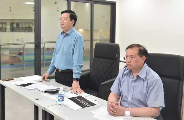 Phó Thủ tướng Mai Văn Chính đề nghị các doanh nghiệp hoàn thành các công việc đúng tiến độ. Ảnh: VGP/Giang Thanh. Phó Thủ tướng Mai Văn Chính đề nghị các doanh nghiệp hoàn thành các công việc đúng tiến độ. Ảnh: VGP/Giang Thanh.