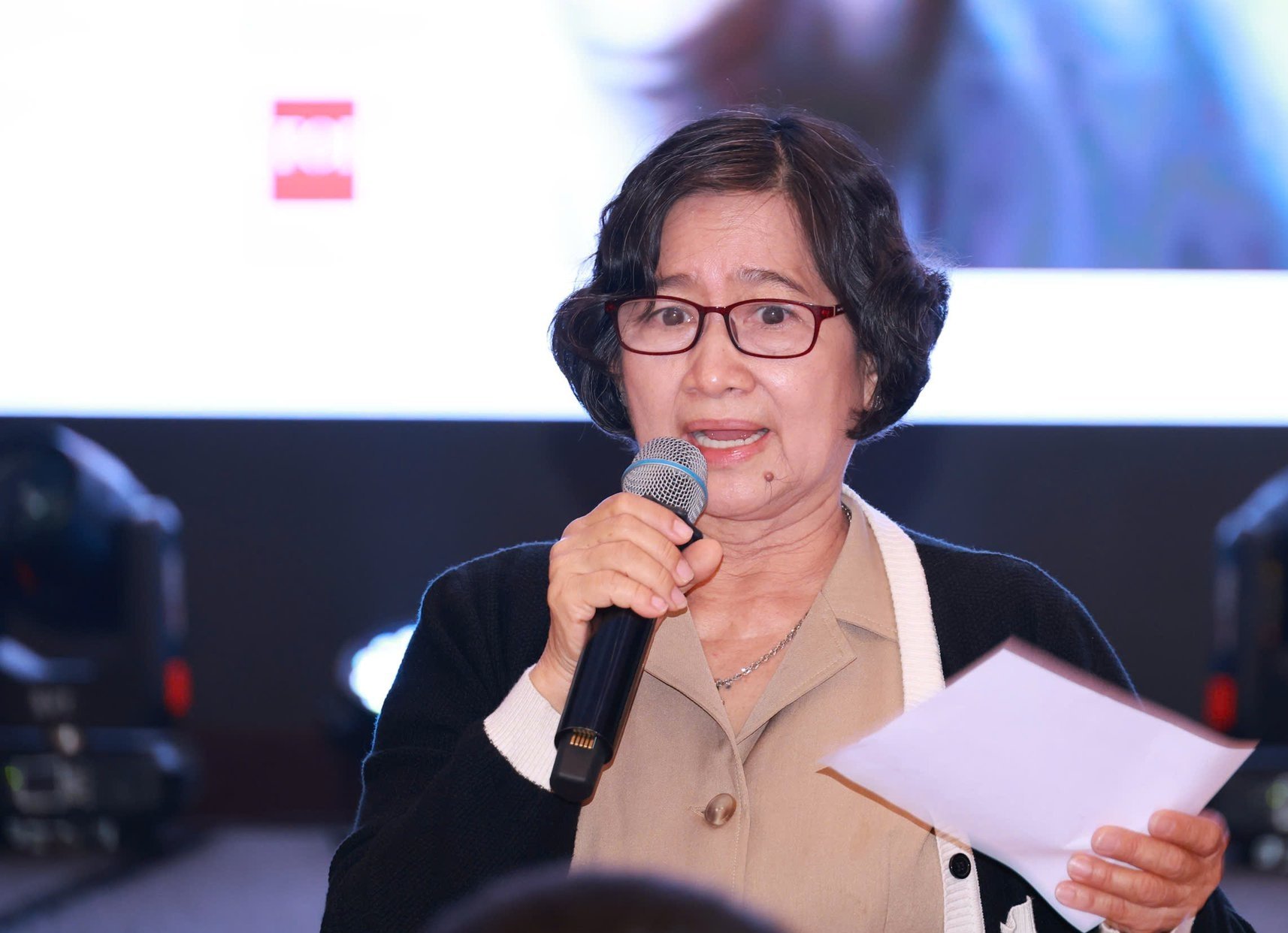 PGS.TS Hồ Thị Việt Thu, Trường Đại học Cần Thơ cho biết, viêm não Nhật Bản là bệnh truyền nhiễm nguy hiểm lây qua muỗi, có thể lây sang người với tỷ lệ tử vong cao và gây di chứng nặng nề. Ảnh: HT.
