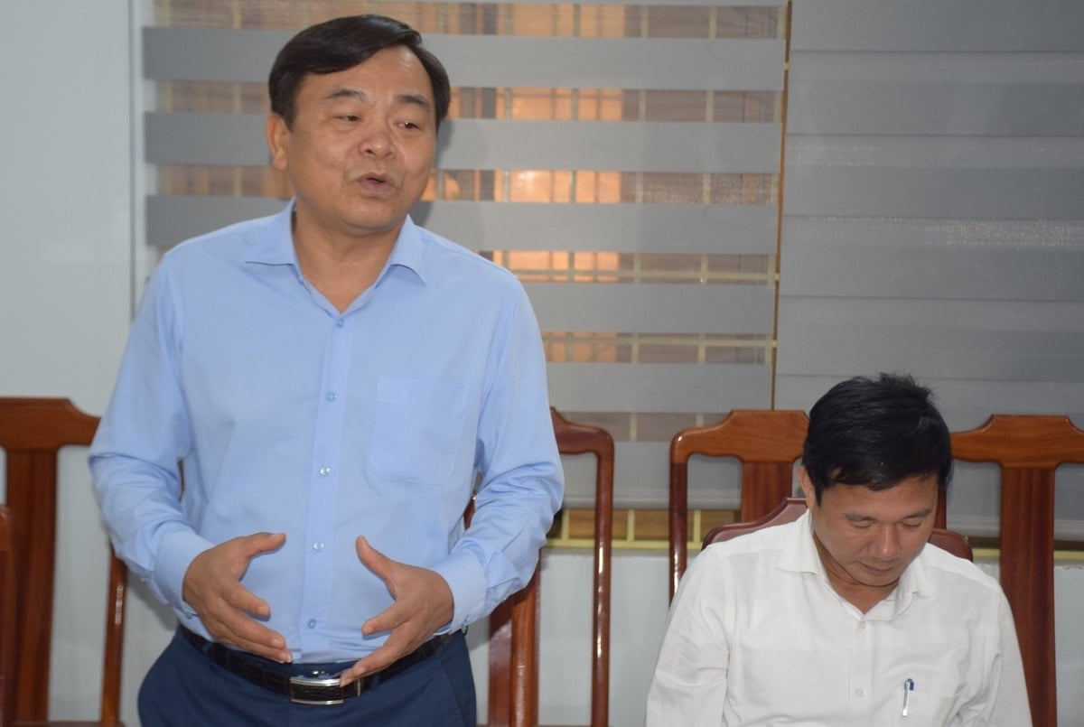 Thứ trưởng Bộ Nông nghiệp và Môi trường Nguyễn Hoàng Hiệp làm việc với UBND phường An Nhơn Nam (Gia Lai). Ảnh: V.Đ.T. Thứ trưởng Bộ Nông nghiệp và Môi trường Nguyễn Hoàng Hiệp làm việc với UBND phường An Nhơn Nam (Gia Lai). Ảnh: V.Đ.T.