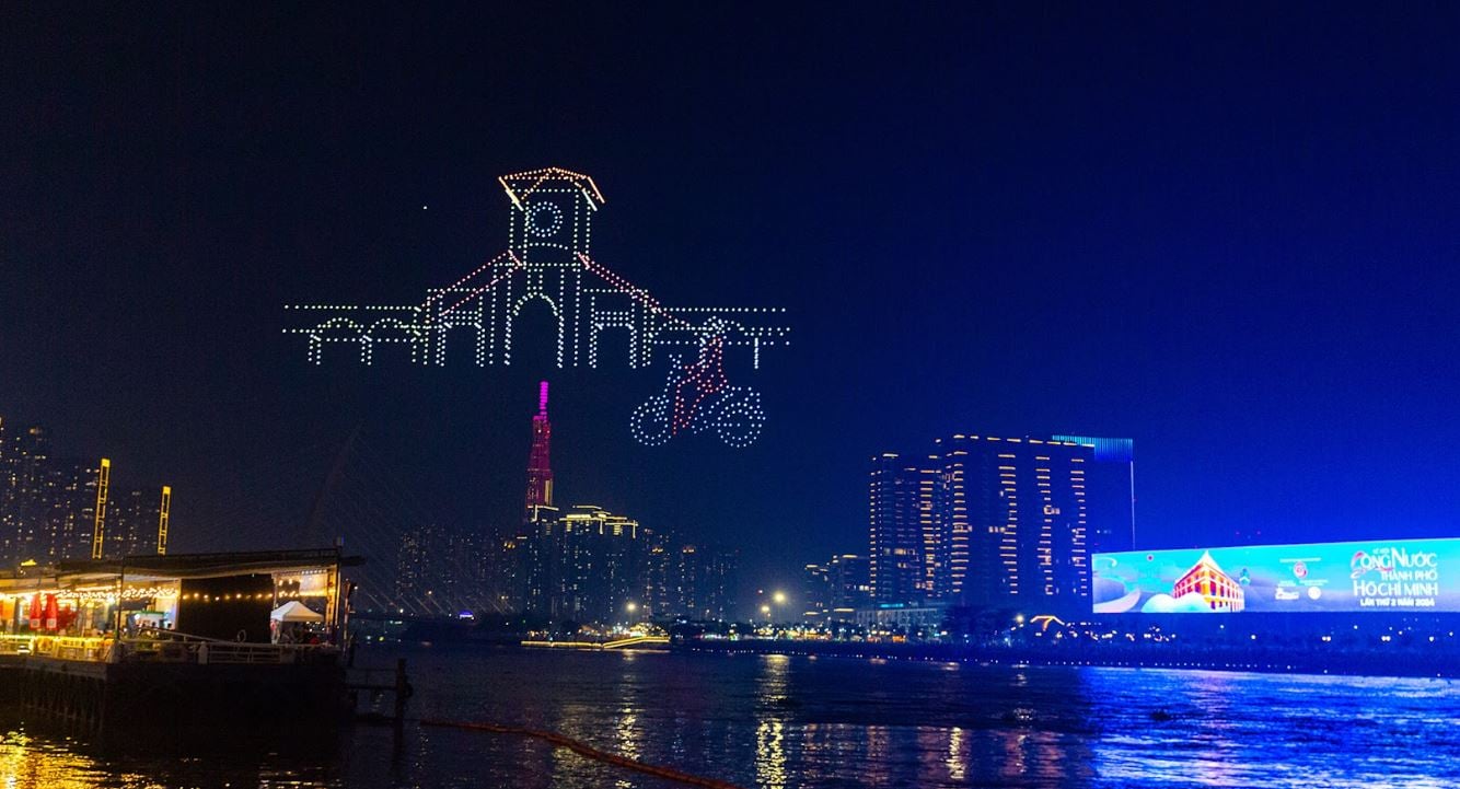 Một màn biểu diễn drone show do ekip sản xuất từng thực hiện tại TP. HCM trước đó. Ảnh: COREX.