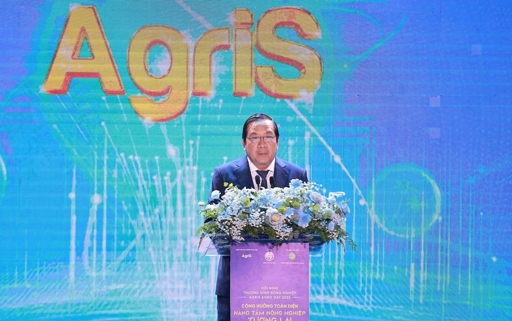 Phó Chủ tịch UBND tỉnh Tây Ninh Nguyễn Minh Lâm chia sẻ tại Hội nghị thượng đỉnh Nông nghiệp AgriS Agro Day 2025. Ảnh: Trần Trung.