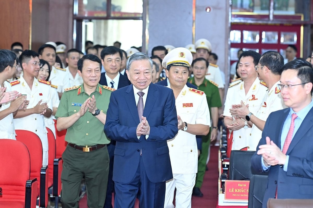 Tổng Bí thư Tô Lâm đến thăm, làm việc với Cục Cảnh sát hình sự (Bộ Công an). Ảnh: Đăng Khoa.