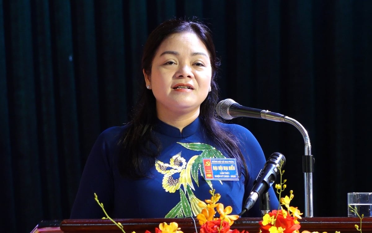 Bà Nguyễn Thị Loan phát biểu chỉ đạo tại Đại hội đại biểu Đảng bộ xã Đại Phúc. Ảnh: Quang Linh.