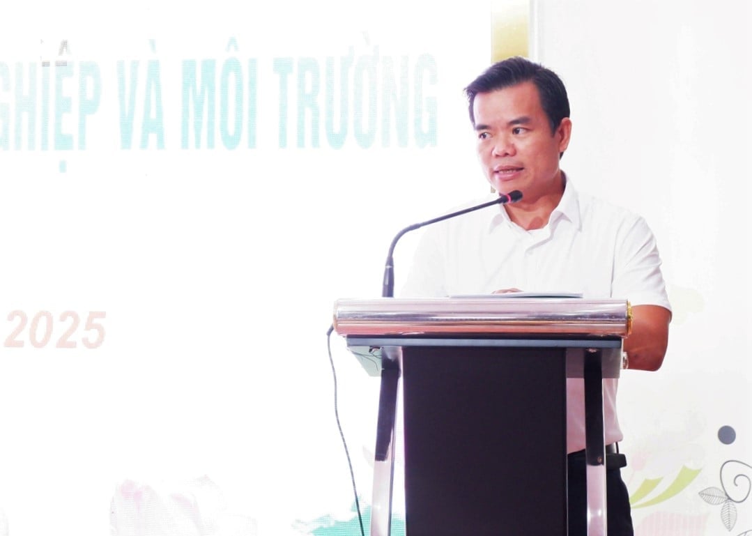 Ông Nguyễn Thái Hòa, Phó Giám đốc Sở NN-MT tỉnh Đắk Lắk phát biểu khai mạc hội nghị. Ảnh: Tuấn Trần. Ông Nguyễn Thái Hòa, Phó Giám đốc Sở NN-MT tỉnh Đắk Lắk phát biểu khai mạc hội nghị. Ảnh: Tuấn Trần.