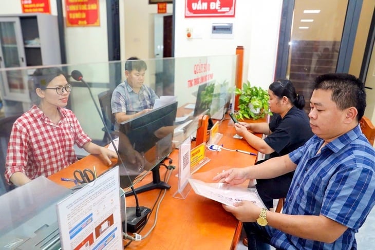 Bộ Nội vụ đang nghiên cứu, xây dựng dự thảo nghị định sửa đổi, bổ sung Nghị định 120/2020 về thành lập, tổ chức lại, giải thể đơn vị sự nghiệp công lập. Ảnh: Tuổi trẻ. Bộ Nội vụ đang nghiên cứu, xây dựng dự thảo nghị định sửa đổi, bổ sung Nghị định 120/2020 về thành lập, tổ chức lại, giải thể đơn vị sự nghiệp công lập. Ảnh: Tuổi trẻ.