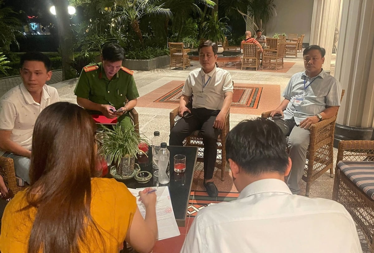 Cơ quan chức năng phường Thuận Hóa thường xuyên kiểm tra các cơ sở kinh doanh trên địa bàn, yêu cầu đảm bảo an ninh trật tự, không gây ô nhiễm tiếng ồn. Ảnh: V.D.