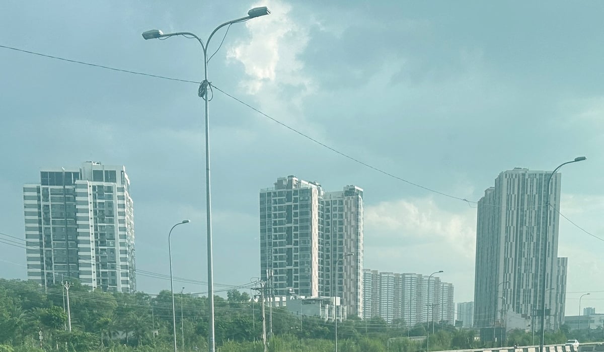 Sở Nông nghiệp và Môi trường TP.HCM kiến nghị UBND Thành phố giữ nguyên mức giá trong các bảng giá đất năm 2026, được tích hợp từ 3 bảng giá đất hiện hành của 3 địa phương TP.HCM, Bình Dương và Bà Rịa - Vũng Tàu (cũ). Ảnh: Tường Tú.