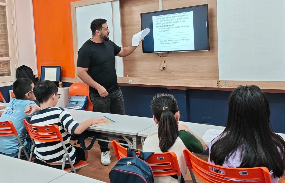 Việt Nam thu hút ngày càng nhiều lao động nước ngoài đến sinh sống và làm việc. Ảnh: Amslink English Center.