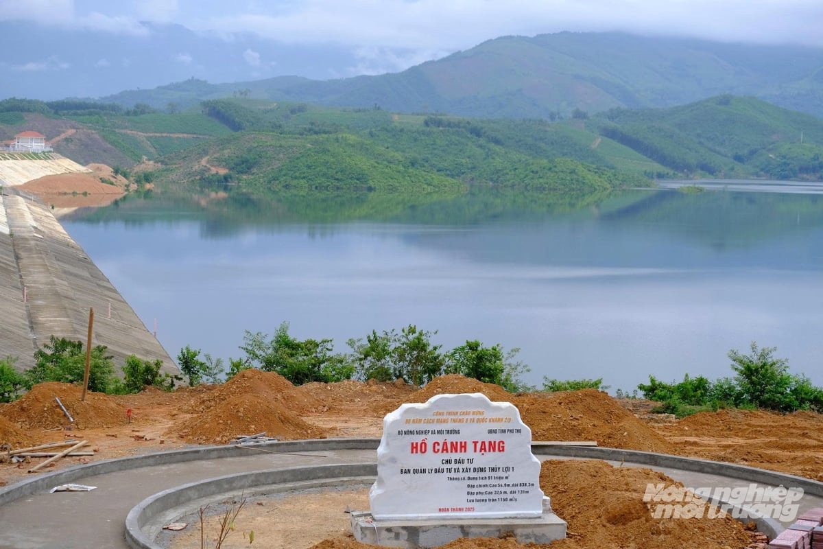 Dự án hồ thủy lợi Cánh Tạng sắp sửa khánh thành chào mừng 80 năm Cách mạng tháng Tám và Quốc khánh 2/9. Ảnh: Kiên Trung. Dự án hồ thủy lợi Cánh Tạng sắp sửa khánh thành chào mừng 80 năm Cách mạng tháng Tám và Quốc khánh 2/9. Ảnh: Kiên Trung.