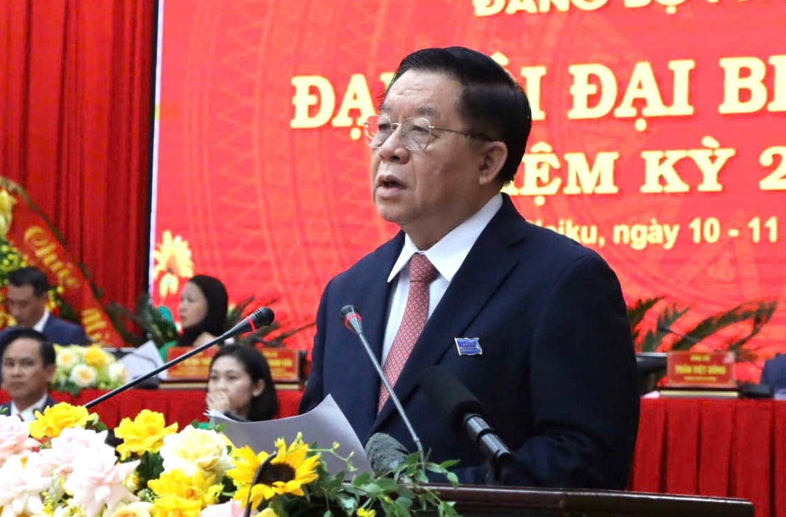 Ông Nguyễn Trọng Nghĩa, Ủy viên Bộ Chính trị, Trưởng ban Tuyên giáo và Dân vận Trung ương phát biểu chỉ đạo Đại hội. Ảnh: Tuấn Anh.
