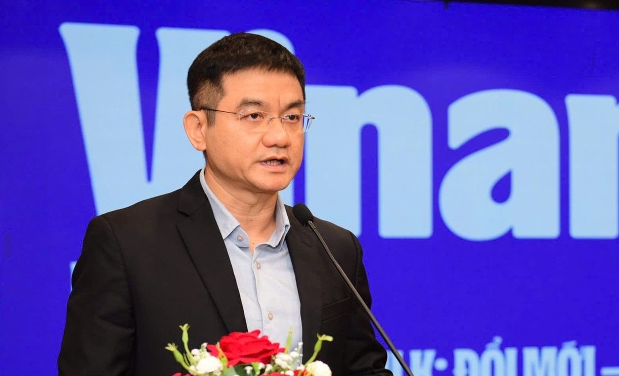 Ông Nguyễn Quang Trí - Giám đốc Điều hành Marketing Vinamilk chia sẻ các đề xuất, giải pháp nhằm nâng cao năng lực cạnh tranh của ngành sữa Việt Nam trong bối cảnh hội nhập sâu rộng. Ảnh: Hà Duyên.