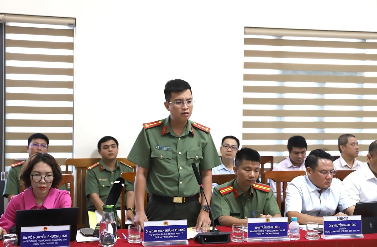 Đại diện Phòng An ninh kinh tế - Công an tỉnh Khánh Hòa phát biểu tại Hội nghị. Ảnh: Công ty Truyền tải điện 3. Đại diện Phòng An ninh kinh tế - Công an tỉnh Khánh Hòa phát biểu tại Hội nghị. Ảnh: Công ty Truyền tải điện 3.