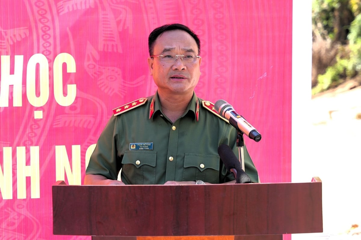 Thượng tướng Phạm Thế Tùng, Ủy viên Ban Thường vụ Đảng ủy Công an Trung ương, Thứ trưởng Bộ Công an phát biểu tại buổi lễ phát động. Ảnh: Nguyễn Duy. Thượng tướng Phạm Thế Tùng, Ủy viên Ban Thường vụ Đảng ủy Công an Trung ương, Thứ trưởng Bộ Công an phát biểu tại buổi lễ phát động. Ảnh: Nguyễn Duy.