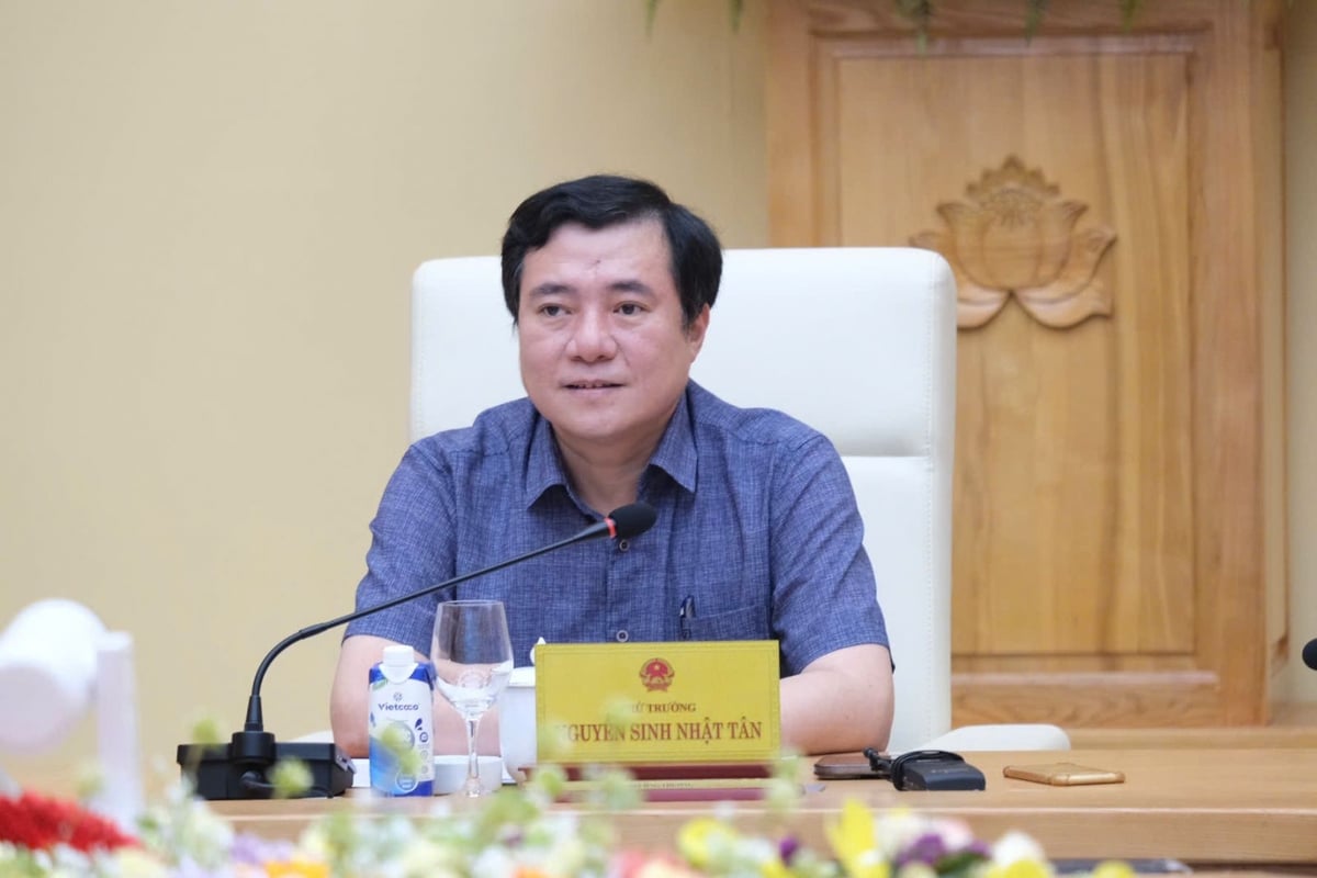 Thứ trưởng Nguyễn Sinh Nhật Tân chủ trì phiên họp với 34 tỉnh, thành phố. Ảnh: MOIT. Thứ trưởng Nguyễn Sinh Nhật Tân chủ trì phiên họp với 34 tỉnh, thành phố. Ảnh: MOIT.
