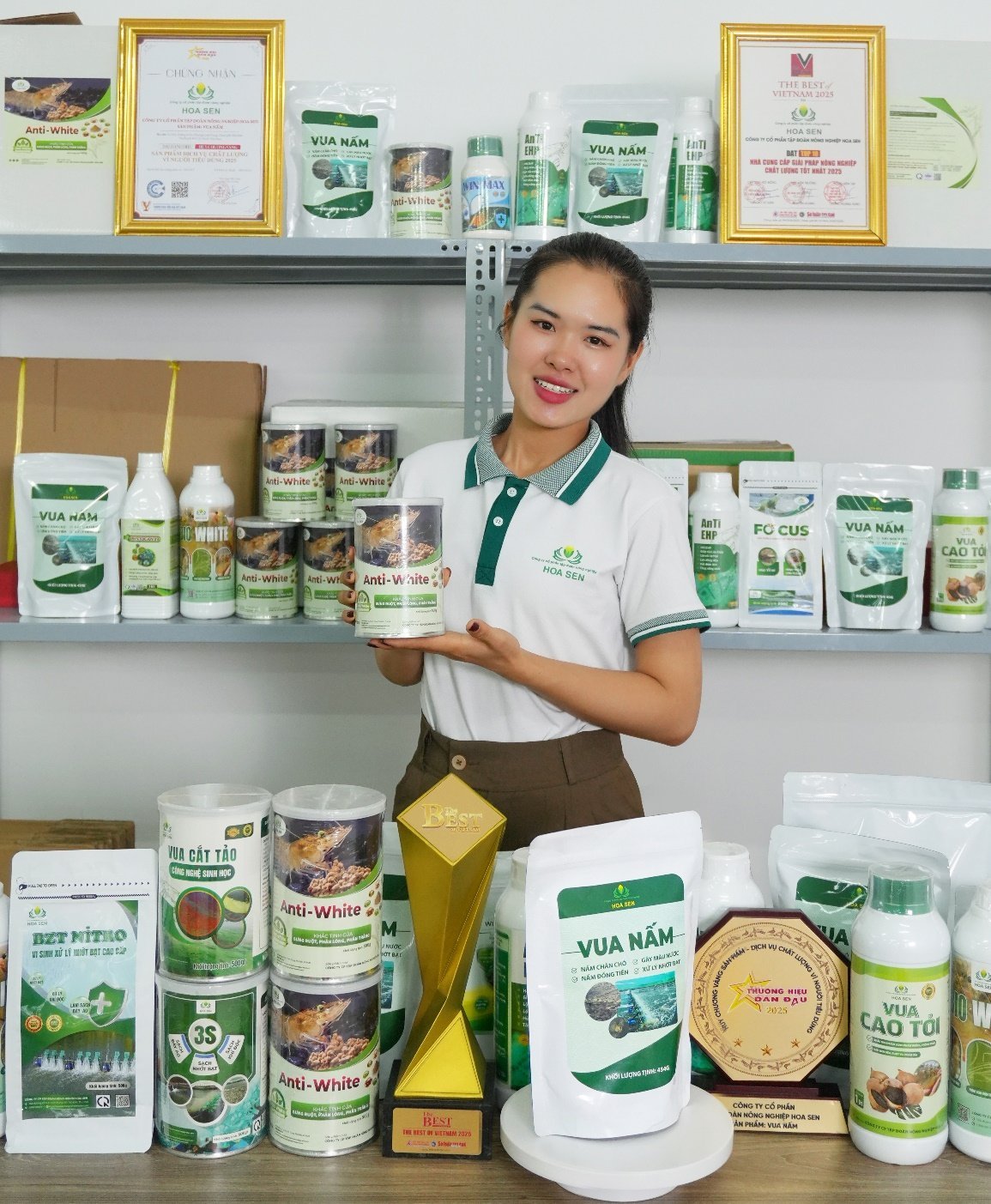 Những sản phẩm sinh học của Tập đoàn Nông nghiệp Hoa Sen mang lại hiệu quả cao trong nuôi trồng thủy sản vừa đảm bảo an toàn cho hệ sinh thái. 