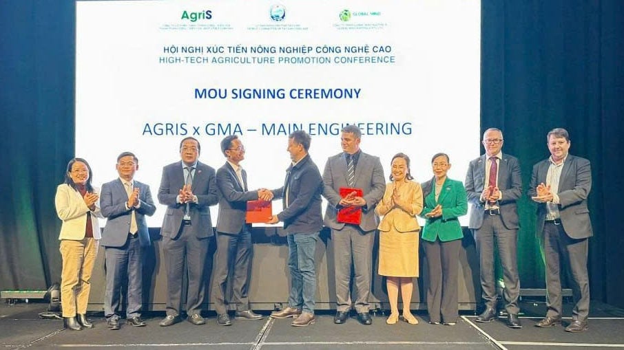 Ký kết biên bản ghi nhớ hợp tác (MoU) giữa Công ty Agris và Công ty GMA. Ảnh: CTV. Ký kết biên bản ghi nhớ hợp tác (MoU) giữa Công ty Agris và Công ty GMA. Ảnh: CTV.