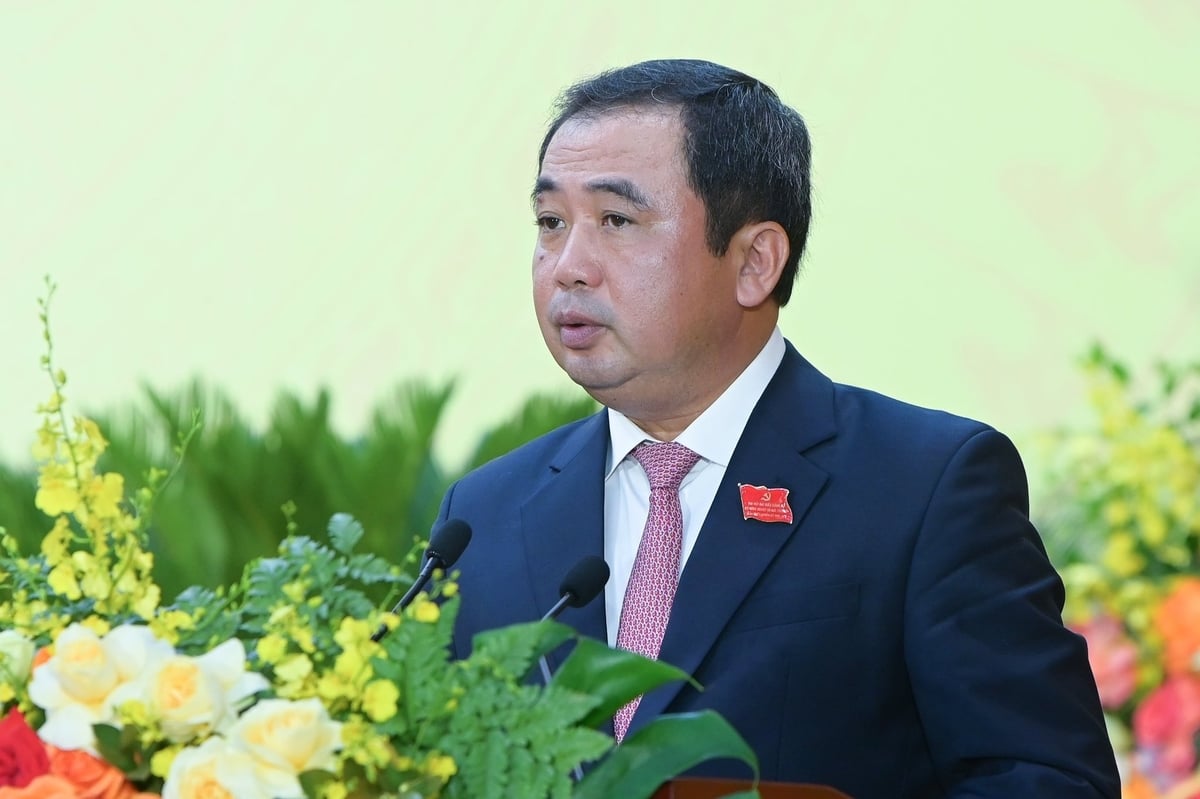 Đồng chí Trần Đức Thắng, Ủy viên Ban Chấp hành Trung ương Đảng, Ủy viên Ban Chấp hành Đảng bộ Chính phủ, Quyền Bộ trưởng Bộ Nông nghiệp và Môi trường phát biểu nhận nhiệm vụ. Ảnh: Tùng Đinh.