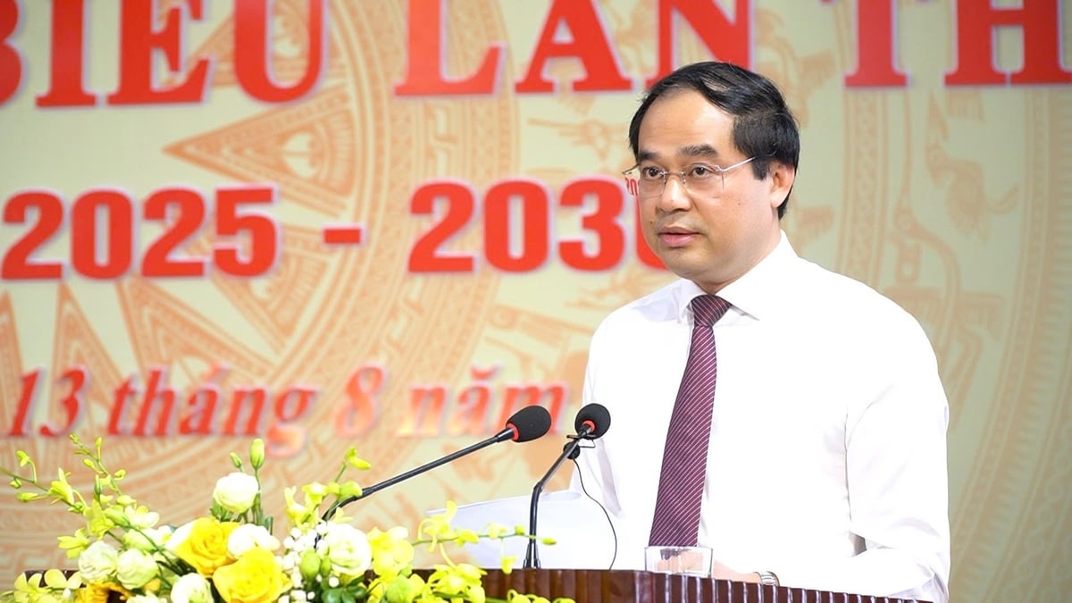 Đồng chí Trịnh Xuân Trường - Bí thư Tỉnh uỷ Lào Cai phát biểu chỉ đạo Đại hội. Ảnh: Thanh Ngà. Đồng chí Trịnh Xuân Trường - Bí thư Tỉnh uỷ Lào Cai phát biểu chỉ đạo Đại hội. Ảnh: Thanh Ngà.