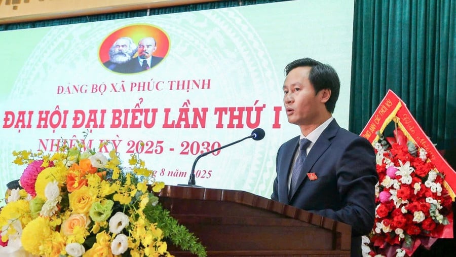 Ông Trần Hải Đăng, Bí thư Đảng ủy xã Phúc Thịnh phát biểu.