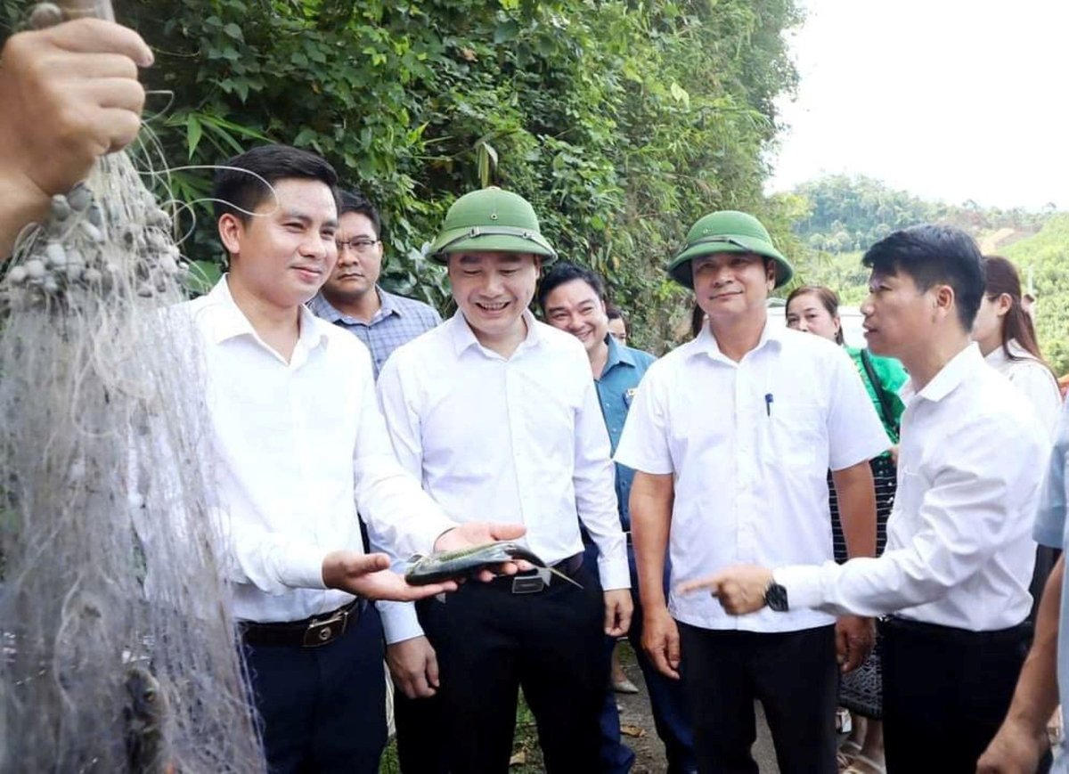 Cán bộ cấp tỉnh về tăng cường ở cơ sở mở ra kỳ vọng về đổi mới trong tư duy quản trị nhân sự công. Ảnh: Đông Lang.