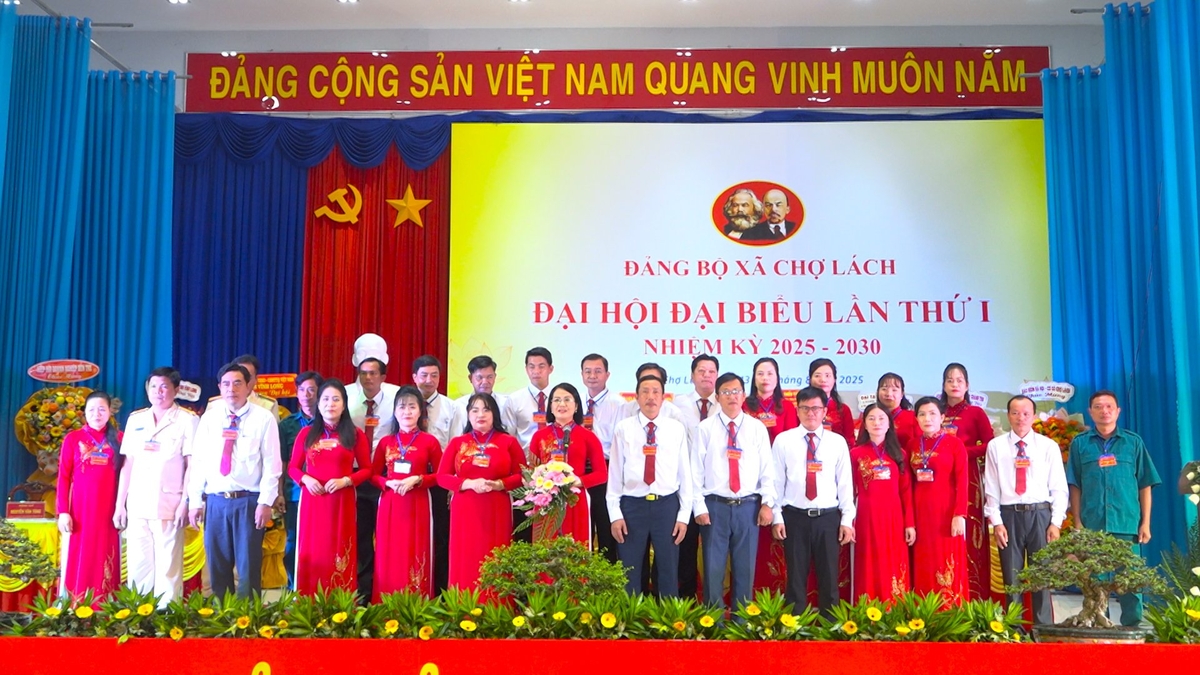 Ban Thường vụ Tỉnh ủy Vĩnh Long chỉ định 27 nhân sự vào Ban Chấp hành Đảng ủy xã Chợ Lách nhiệm kỳ 2025-2030. Ảnh: Minh Đảm.