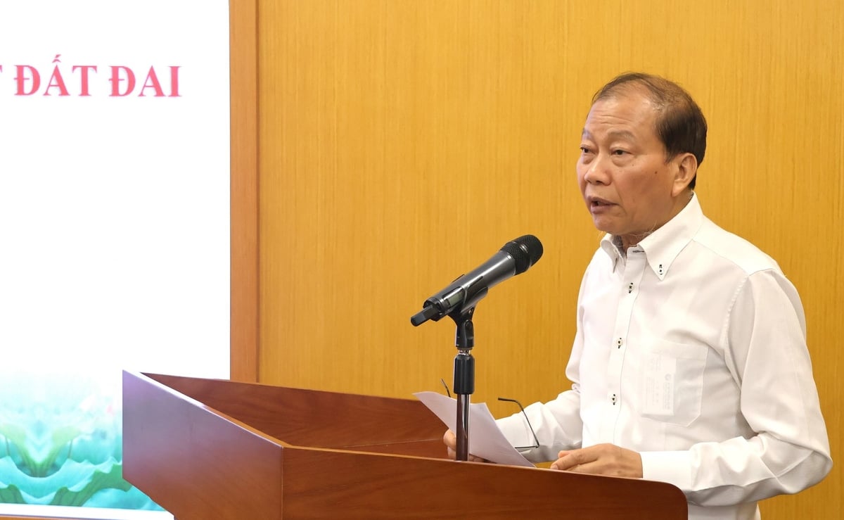 Ông Hoàng Quang Phòng đánh giá cao tinh thần chủ động, cầu thị của Bộ Nông nghiệp và Môi trường trong việc rà soát, sửa đổi Luật và đặc biệt là việc lấy ý kiến trực tiếp từ cộng đồng doanh nghiệp. Ảnh: Trường Giang.