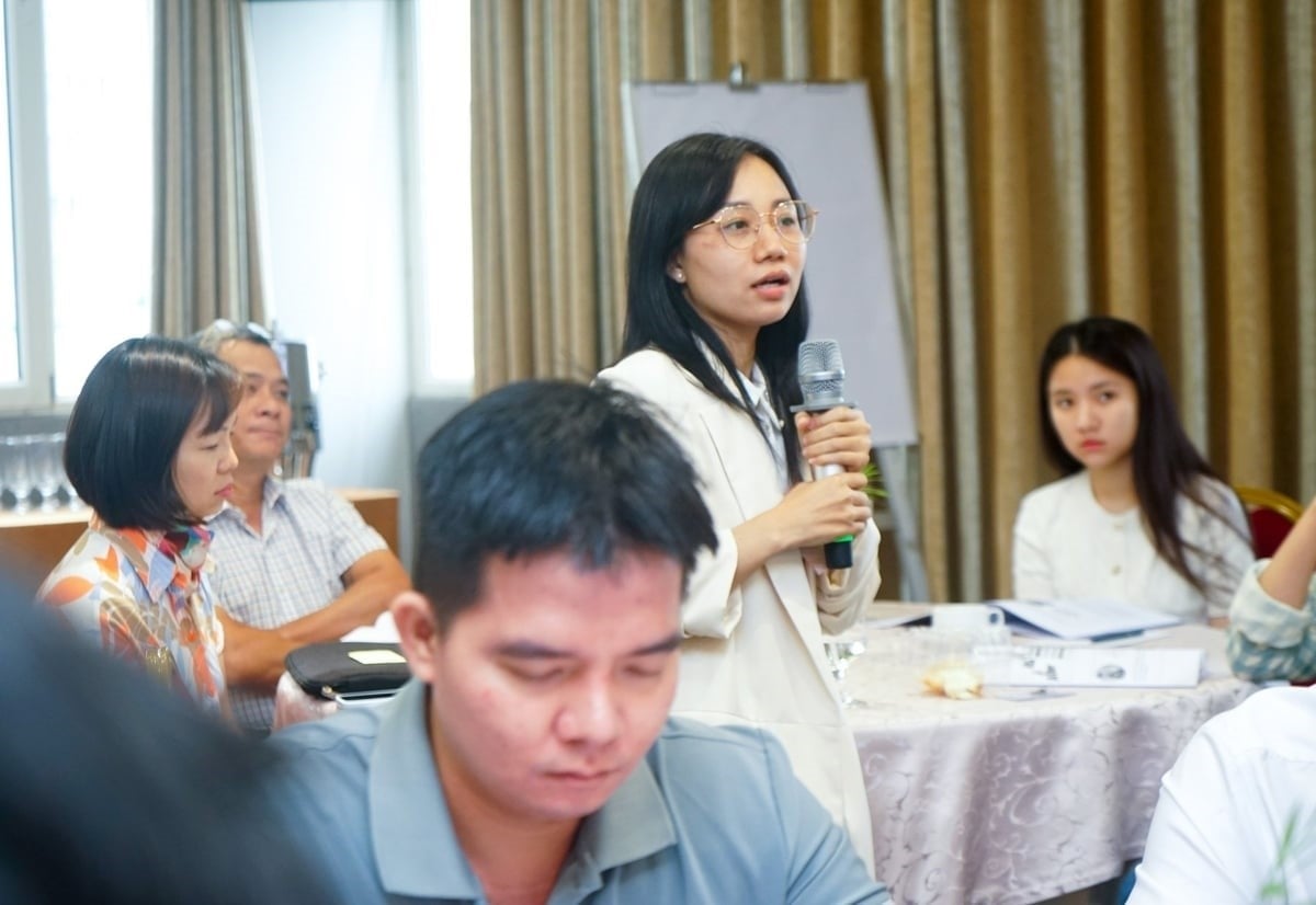 Representatives of business leaders and managers participating in the training program engaged in discussions with the speakers. Photo: Nestlé Vietnam.