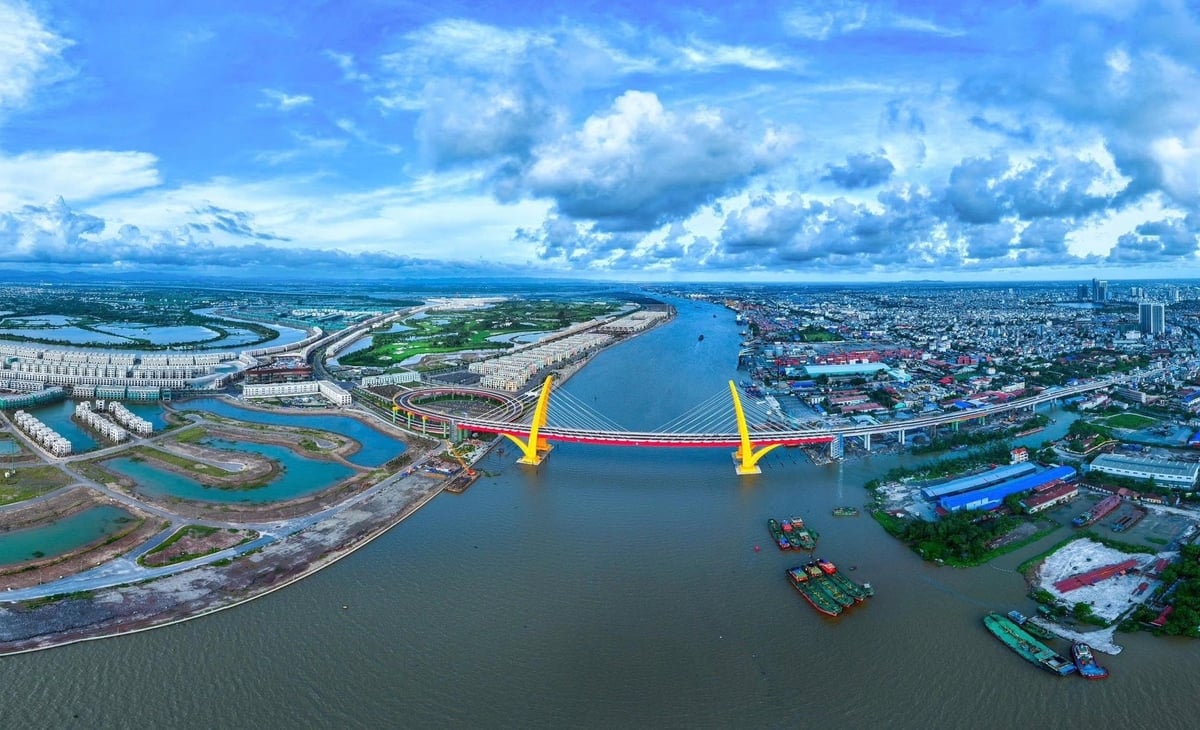 Cầu Máy Chai (Cầu Hoàng Gia). Ảnh: Nguyễn Đức Nghĩa.