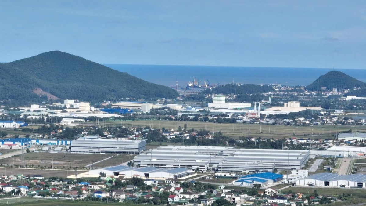 Nghệ An đang hướng đến một nền công nghiệp xanh từ động lực từ dòng vốn FDI có chọn lọc. Ảnh: Đình Tiệp.