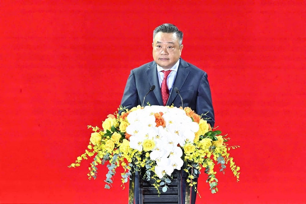 Chủ tịch UBND TP Hà Nội Trần Sỹ Thanh phát biểu khai mạc chương trình. Ảnh: Cổng TTĐT.