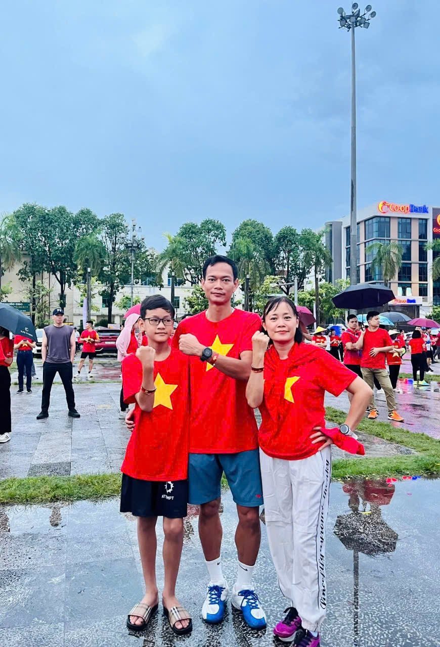 Nhiều gia đình hào hứng tham dự sự kiện. Ảnh: Thanh Tâm.