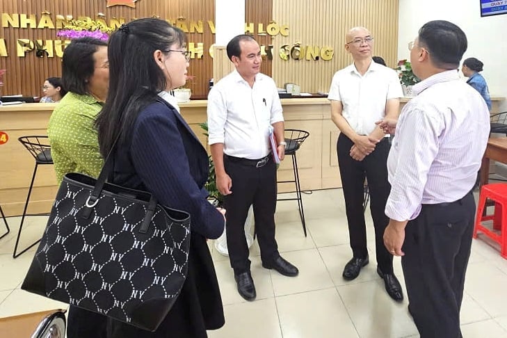 Lãnh đạo Cục Xuất nhập khẩu đi thực tế, tháo gỡ khó khăn tại xã Tân Vĩnh Lộc, TP.HCM. Ảnh: MOIT.